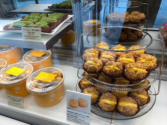 Creme de la Creme Roppongi Hills